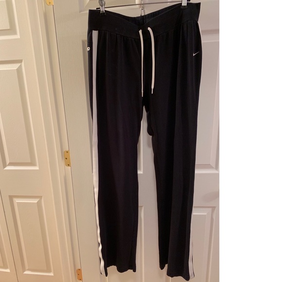 Nike Pants - Nike dark blue training pants